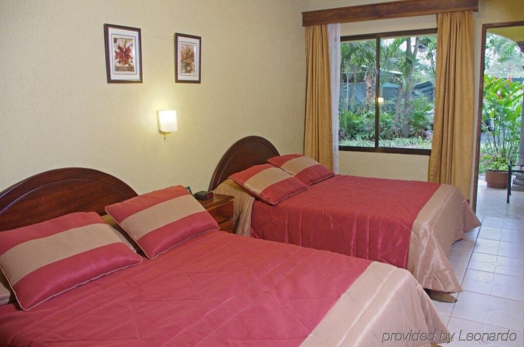 Hotel Robledal 