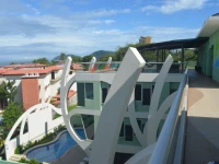 Room2Board Hostel and Surf School 