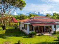 Tres Amigos Island Villas 