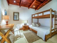 Casa Ventana 