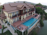 Pon Arena Hotel