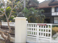 Kongmany Colonial House