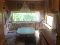 Summer bungalo trailer 