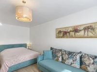 Aqua Apartment 