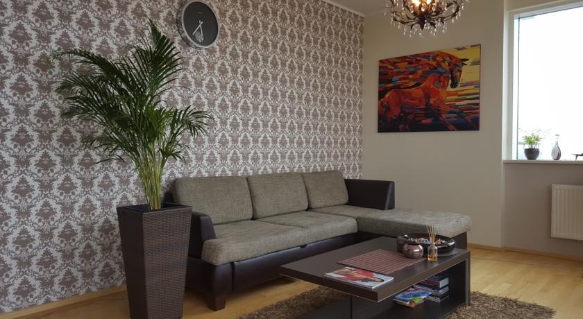 Sea-view apartment 