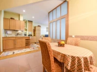 Vanagas Apartments 