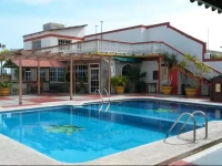 Hotel y Bungalows Monteverde 