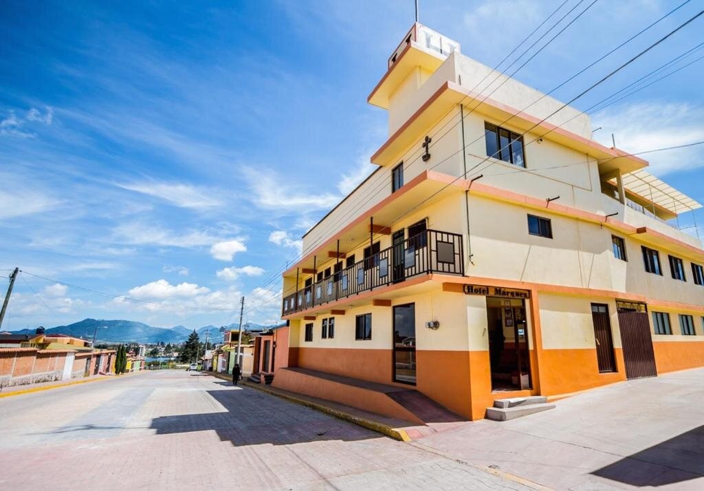 Hotel Marquez 