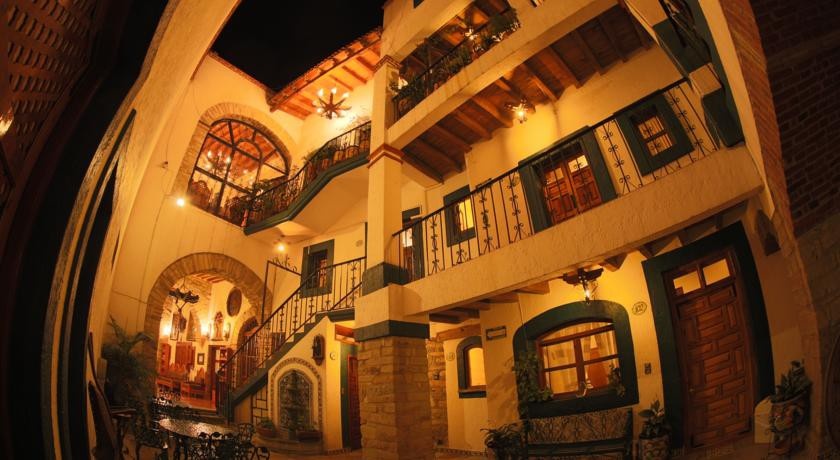 Hotel MesГіn del Rosario 