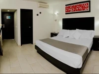 Hotel Portonovo Plaza Expo 