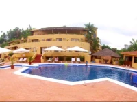 Plaza Tucanes Manzanillo 