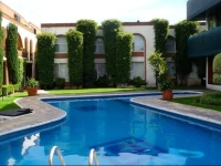 Hotel & Suites Villa del Sol 