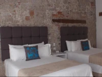 Descanseria Hotel Business and Pleasure 