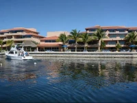 Porto Bello Hotel and Residences 