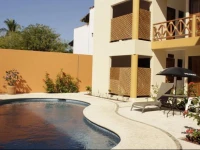 La Barca Surf House 