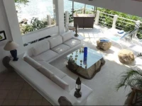 Casa Azul Profundo 