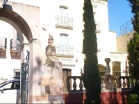 Hotel Casona de los Vitrales 