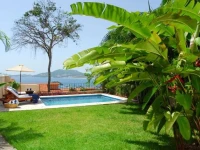 Naivi 5 Bedrooms by Yoya Properties 