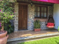 La Veranda Hotel & Restaurant 