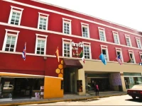 First Inn Hotel & Business 