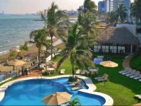 Playa Caracol Hotel & Spa 