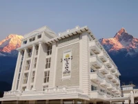 Da Yatra Courtyard Hotel 