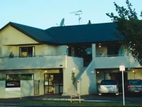 Stadium Motel 4*