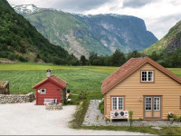 292 Aurland
