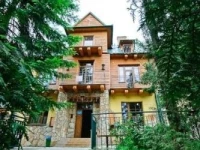 Guest House Feniks 