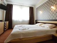 Hotel Trojka 3*