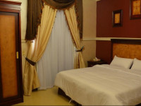 Seems Hotel Suites