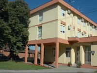 Stari Banat Hotel 2*