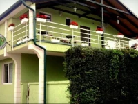Green House Studios 1*