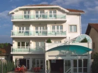 Guest House Vila Lux 