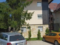Apartment Caka 