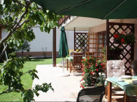 Apartments Kravanja