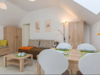 Old Town Rooms and Apartments