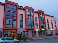 Apartments and Studios Perunika 