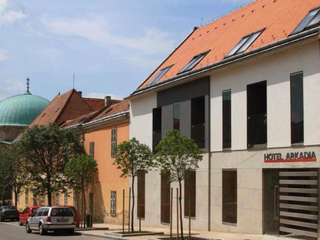 Hotel Arkadia 3*