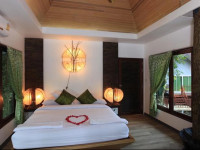Rock and Tree House Resort