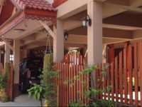 Chok-wasana Guest House