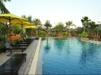 Park & Pool Resort 