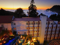 Alishan Hotel