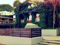 Tas D Viaje Hostel Surf Camp 