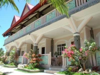Villa Leonora Beach Resort 