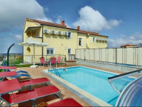 Three-Bedroom Holiday home Baderna with Sea View 05