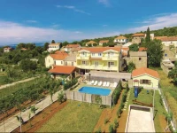 Banj Croatia Holiday Home 