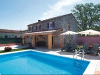 Skitaca Cr Holiday Home 