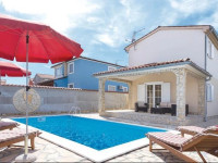 Three-Bedroom Holiday home Betiga with an Outdoor Swimming Pool 03