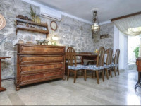 Lipa Holiday Home